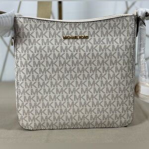 NWT MICHAEL KORS Jet Set Travel Crossbody
